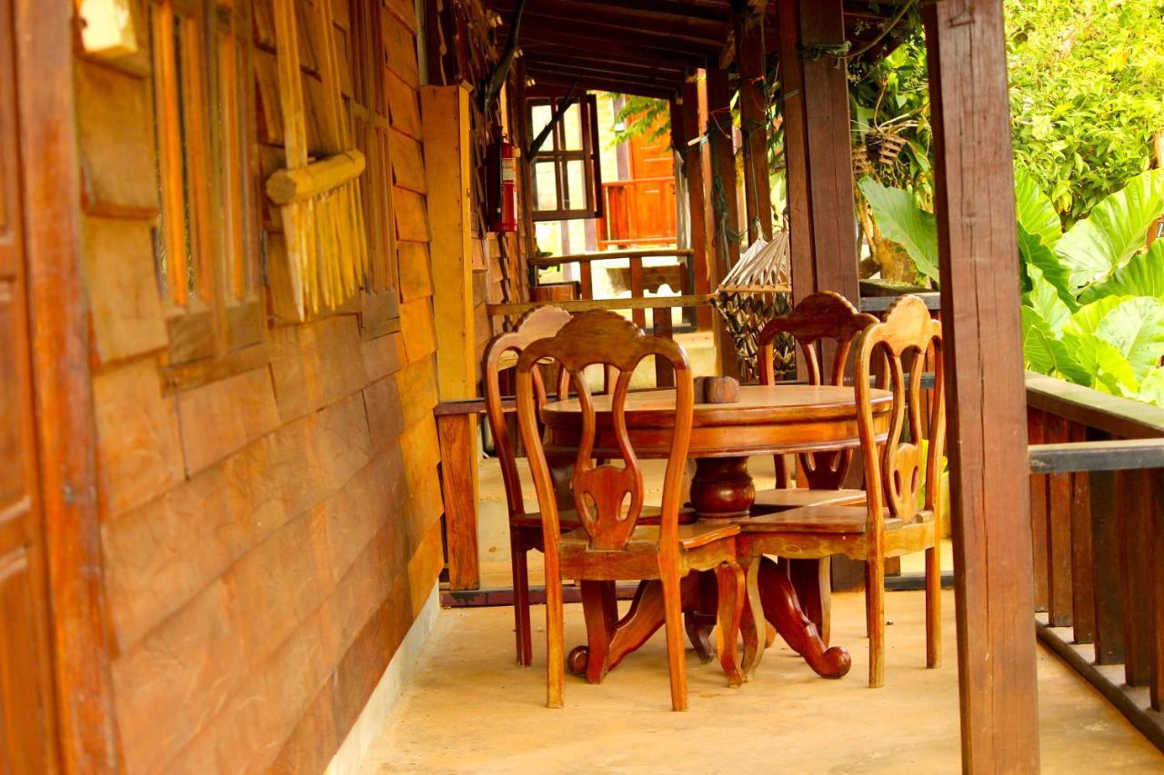 Sabaidee Guesthouse & Restaurant Nam Theun Luaran gambar