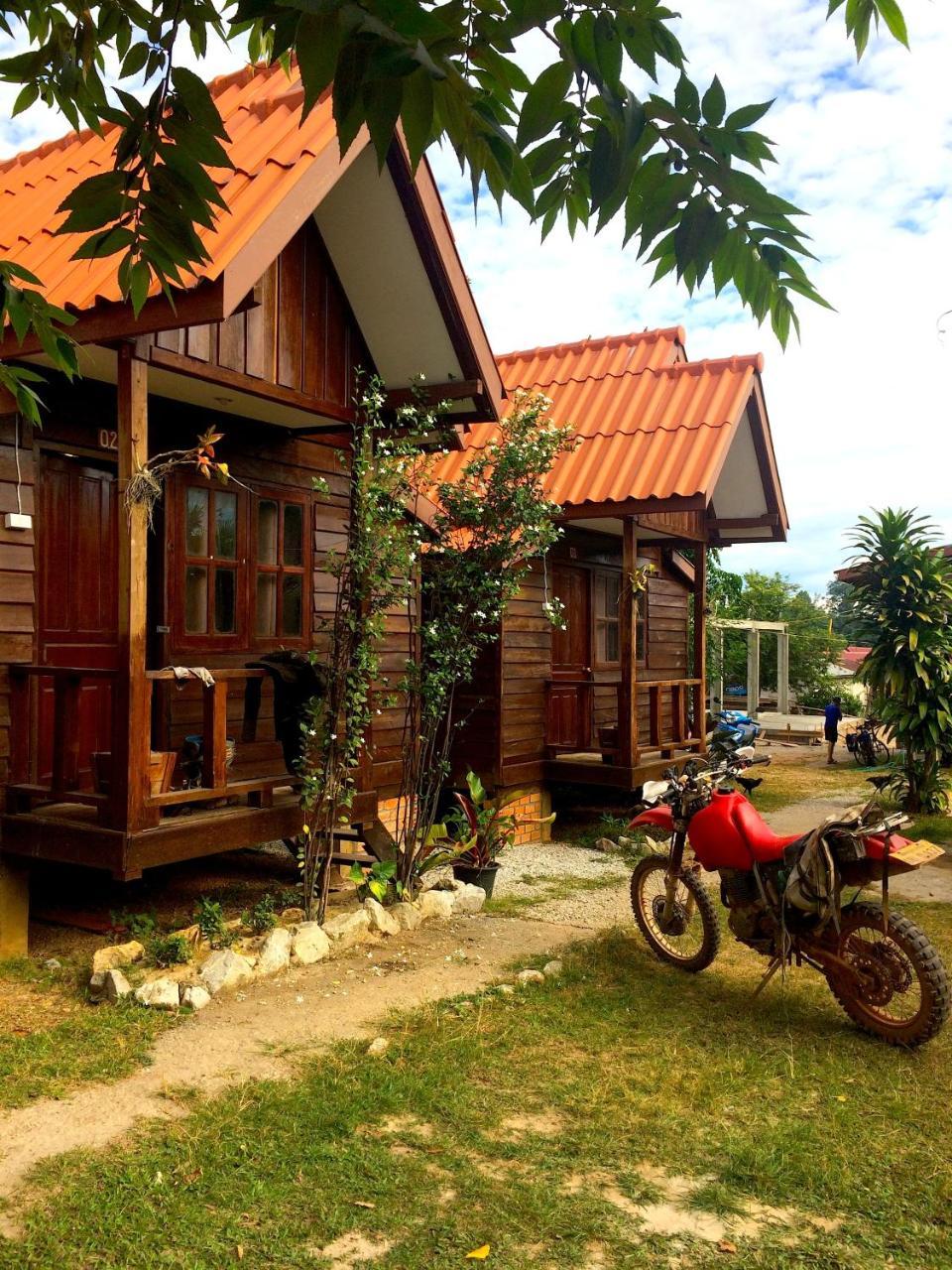 Sabaidee Guesthouse & Restaurant Nam Theun Luaran gambar